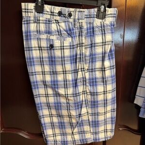 Nautica Men's Blue and Cream Plaid Cargo Shorts